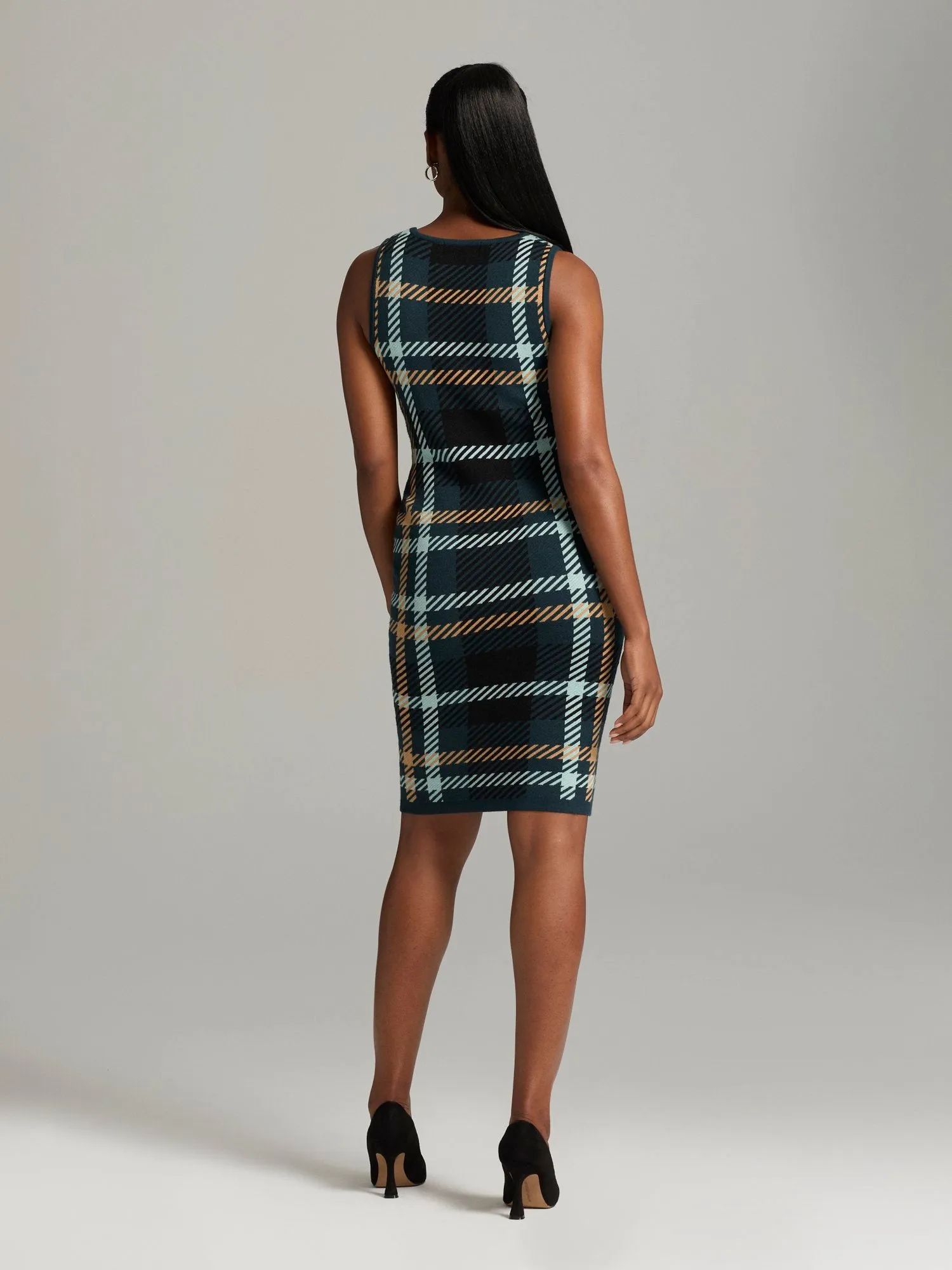 Aerith Plaid Sleeveless Sweater Dress