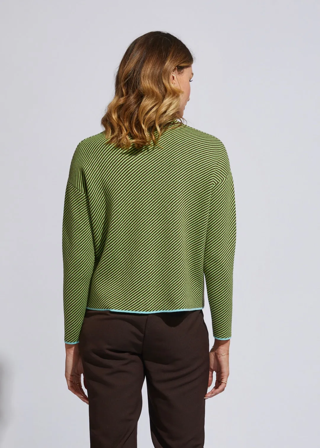Neru Collar Jumper