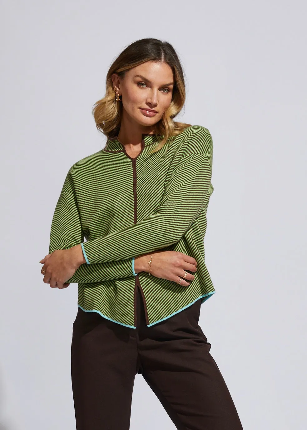Neru Collar Jumper