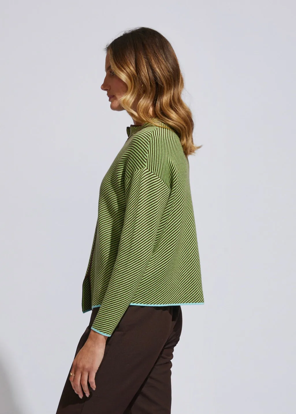 Neru Collar Jumper