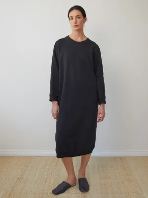 Sweatshirt Dress in Black (L)