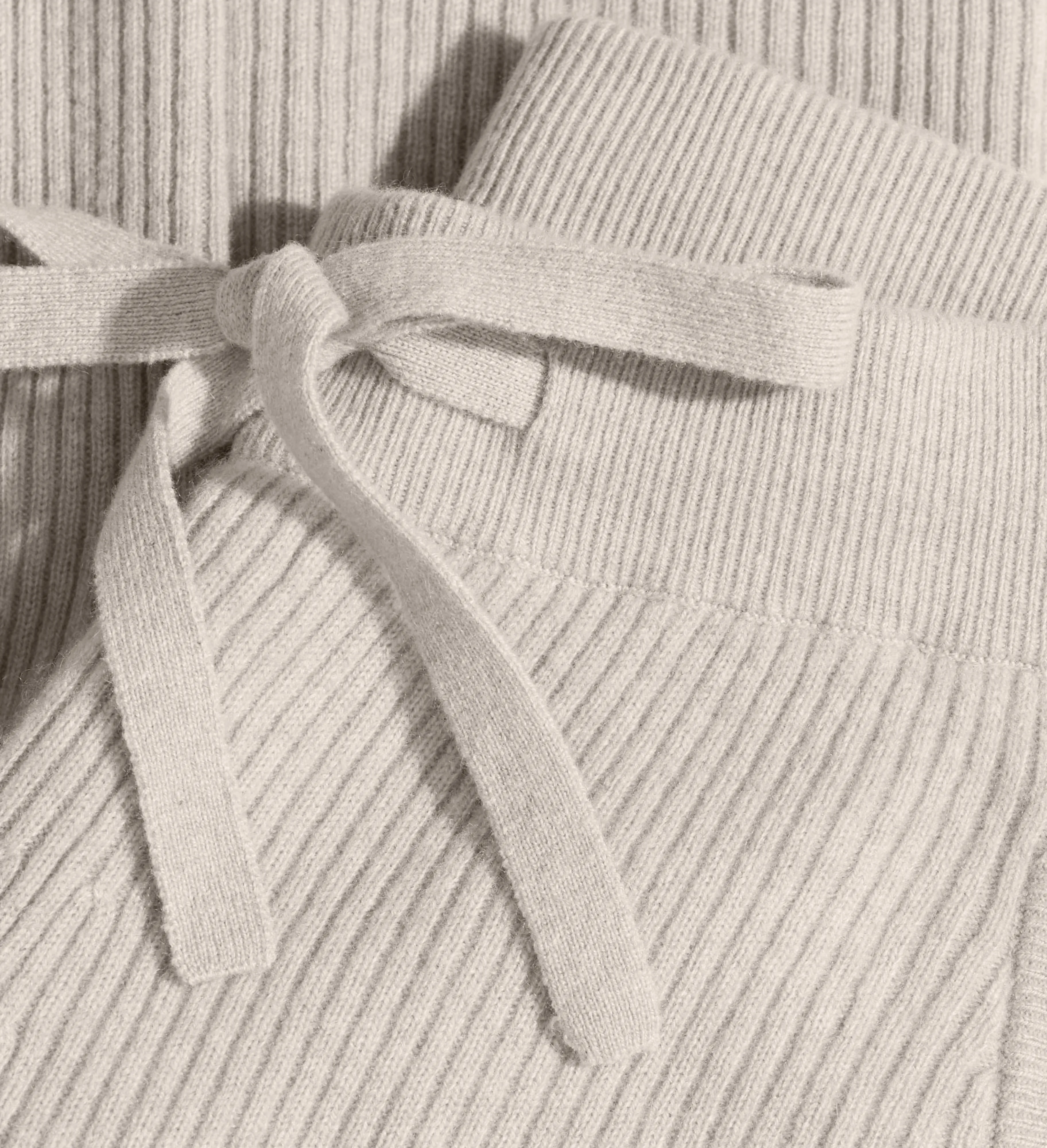 The Ribbed Cashmere Pants